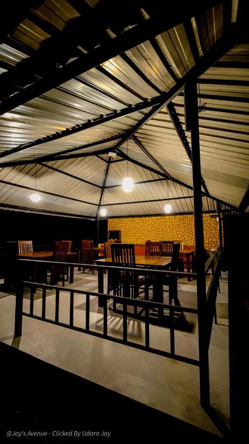 Jay'S Avenue Otel Udawalawe Dış mekan fotoğraf