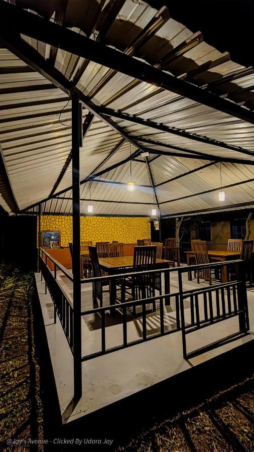 Jay'S Avenue Otel Udawalawe Dış mekan fotoğraf