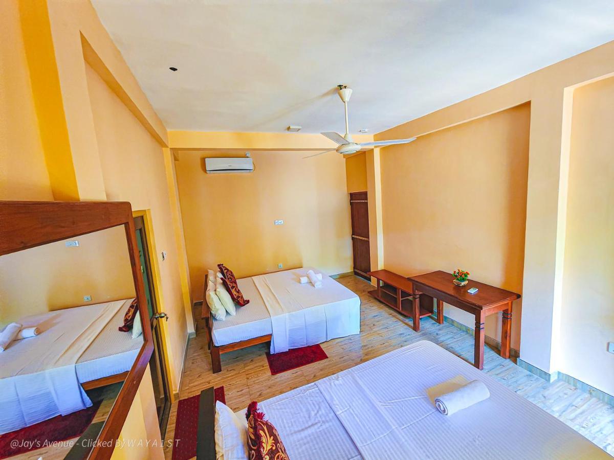 Jay'S Avenue Otel Udawalawe Dış mekan fotoğraf