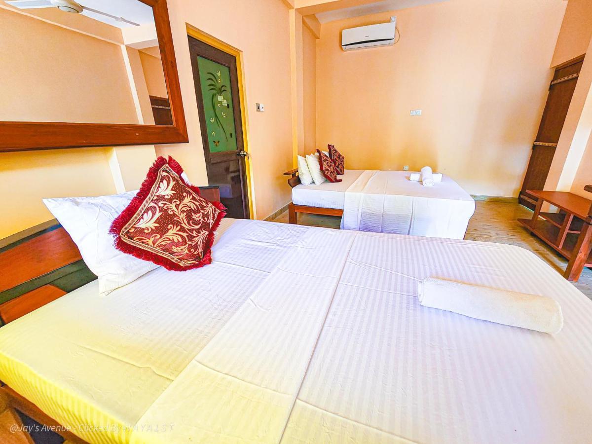 Jay'S Avenue Otel Udawalawe Dış mekan fotoğraf