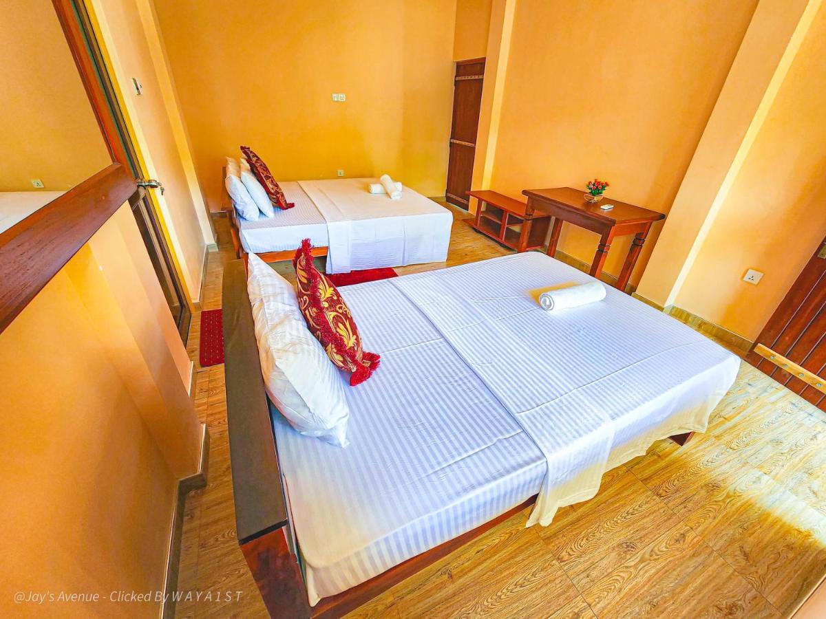 Jay'S Avenue Otel Udawalawe Dış mekan fotoğraf