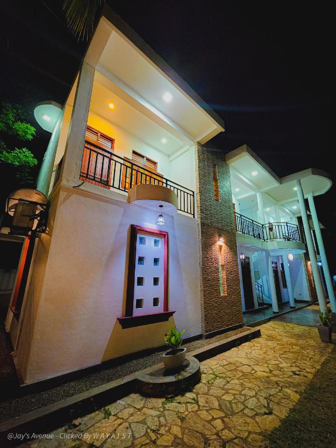 Jay'S Avenue Otel Udawalawe Dış mekan fotoğraf